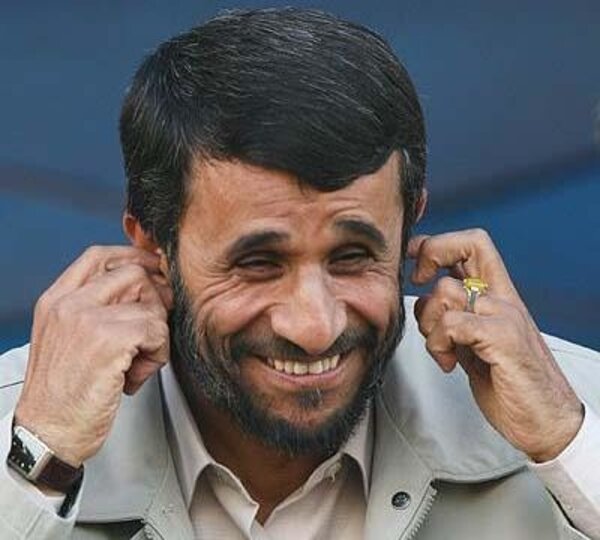 دنیا بخاطر رفتارهای احمدی نژاد به ما می خندید - ایمنا